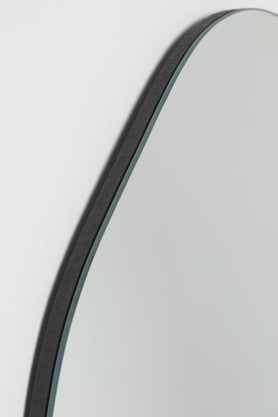 Asymmetric mirror | H&M (UK, MY, IN, SG, PH, TW, HK)