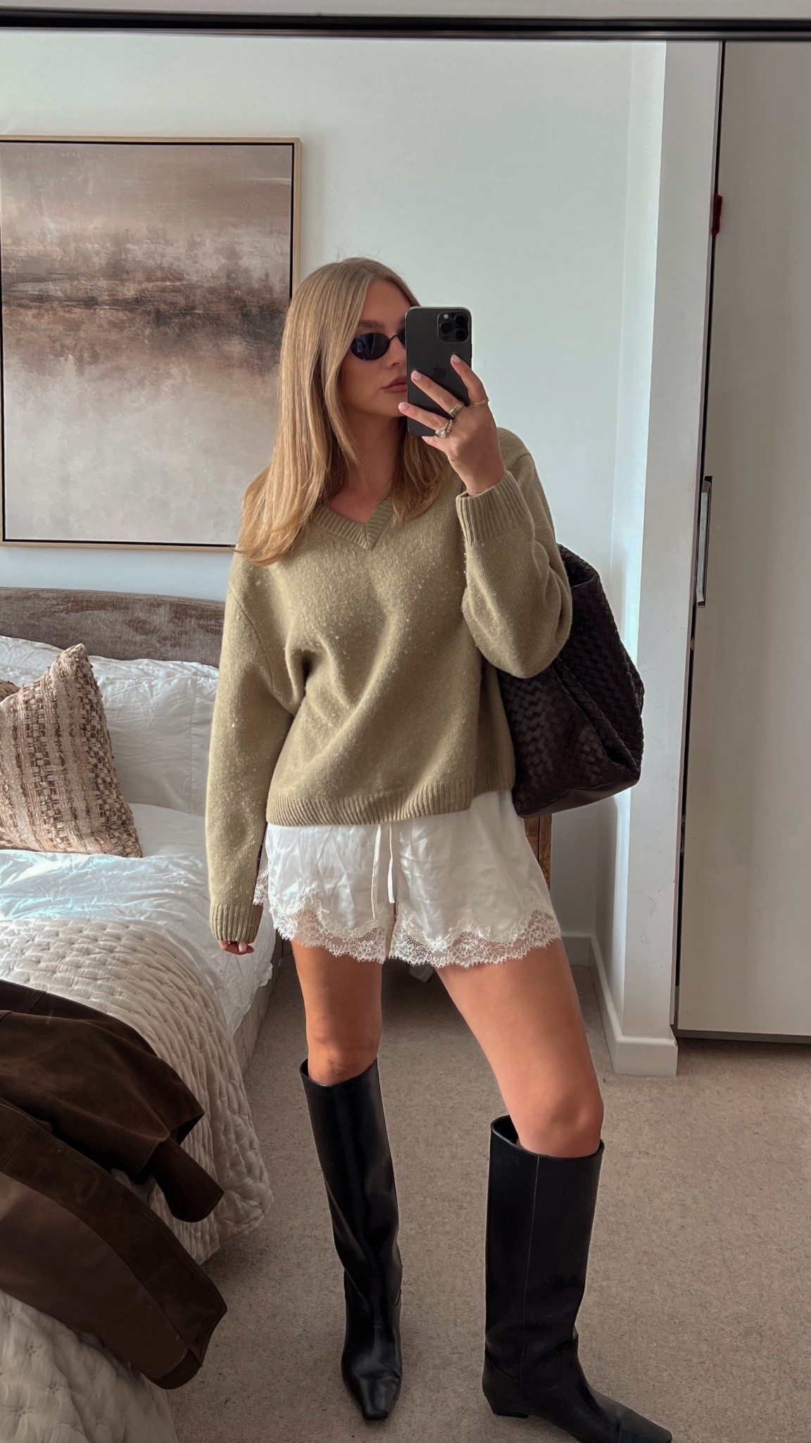 An inbetweeny outfit 