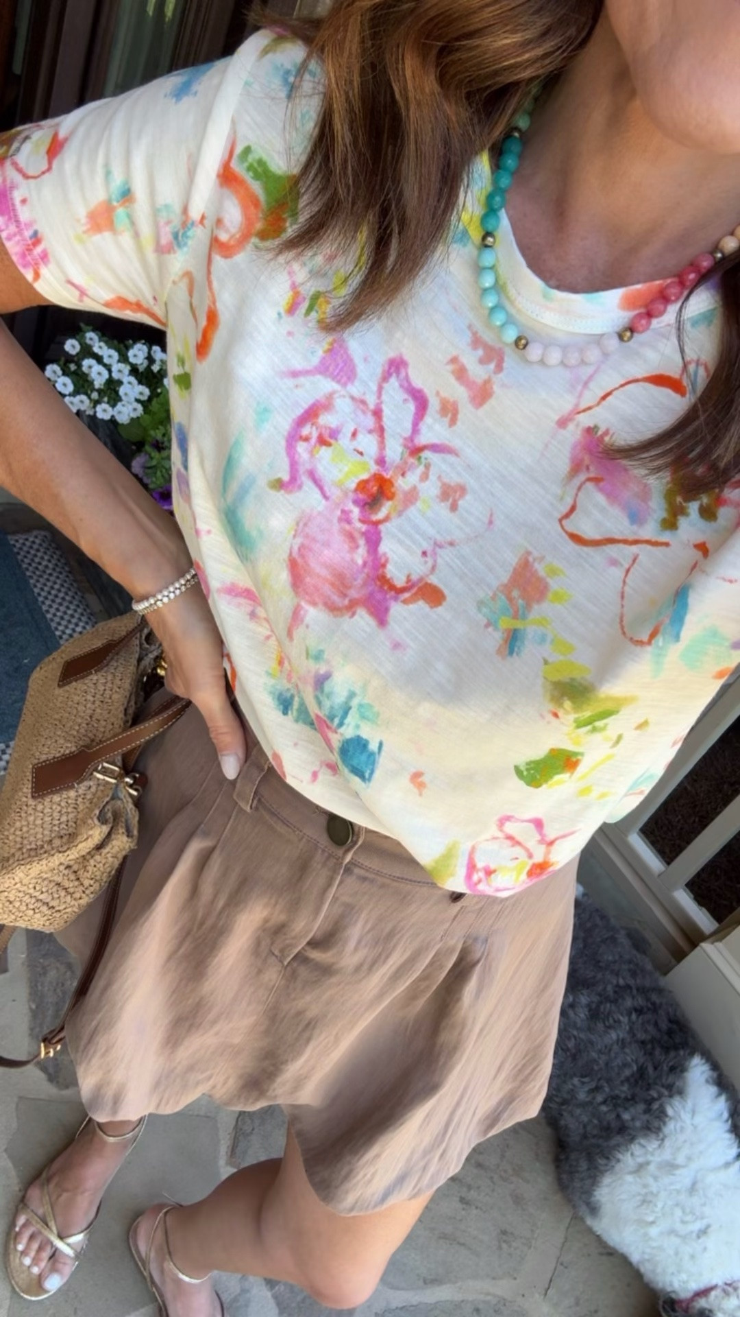 Floral tee. Bubble hem skirt.
Use code TWOPEAS20 for 20% off. 
Tee S. Skirt XS. 
@anthropolpgie #anthropartner

#LTKootd #LTKSeasonal #LTKSaleAlert