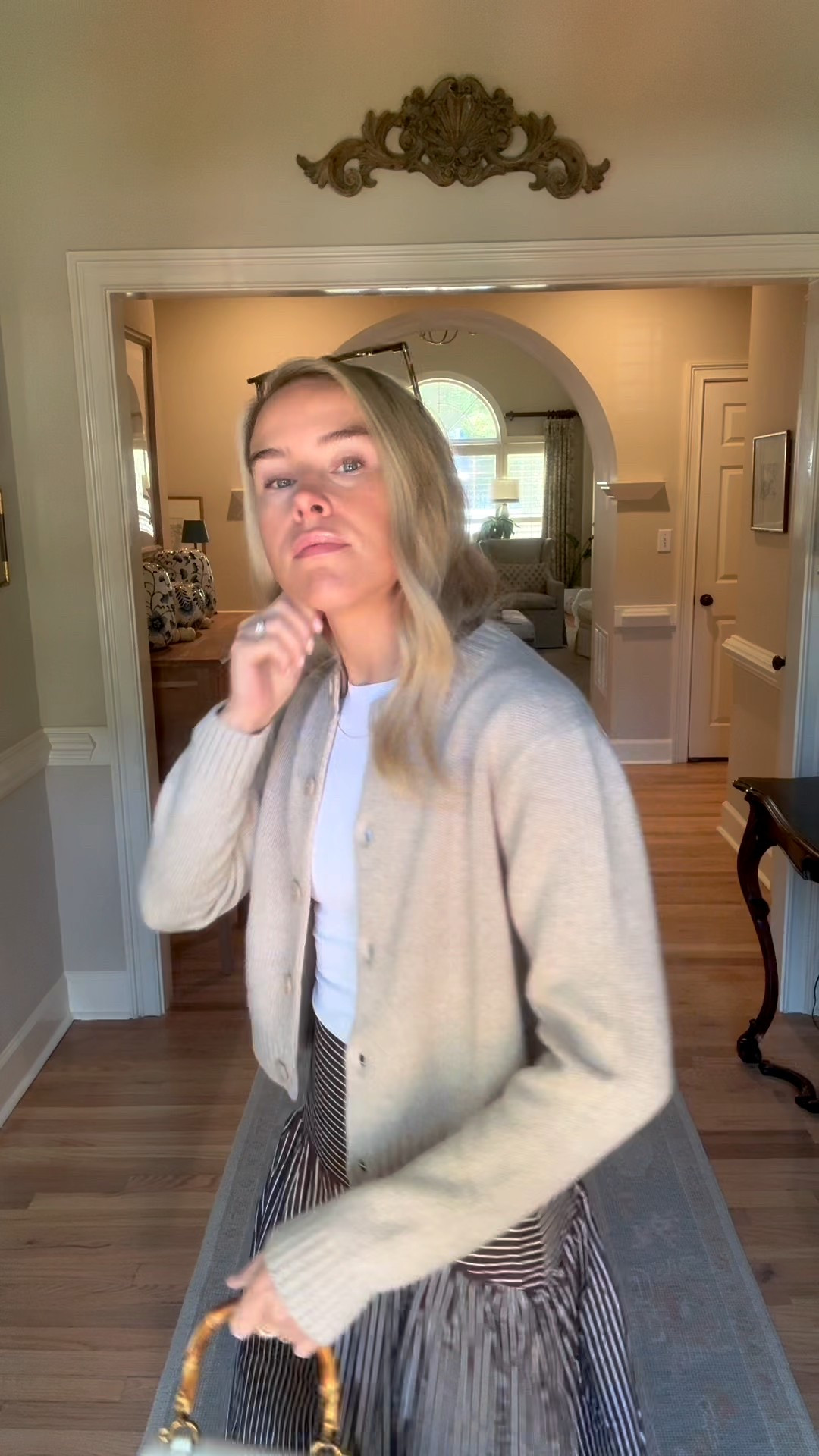 fall finds under $100 

Few moda skirt + sweater - true to size 
Amazon bodysuit - true to size 
Sea Marie Designs Bag 

#LTKFindsUnder50 #LTKFindsUnder100 #LTKSeasonal