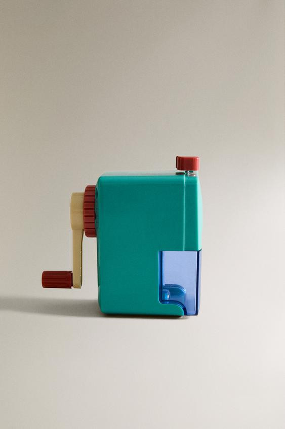 CHILDREN’S TABLE PENCIL SHARPENER WITH HANDLE | Zara US