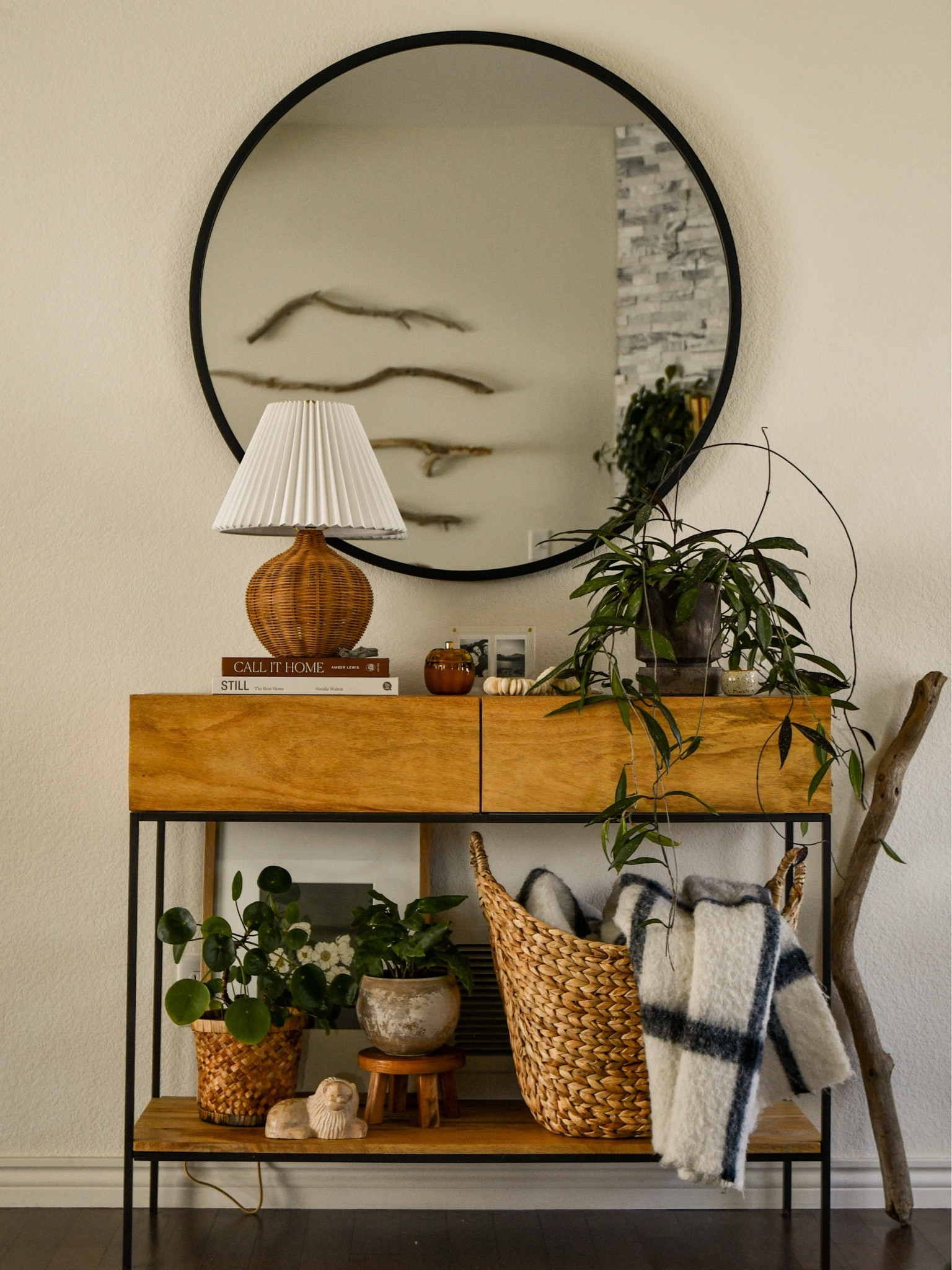 Getting ready for fall by adding warm and rich tones around the house! 🍂

#LTKHome #LTKSeasonal