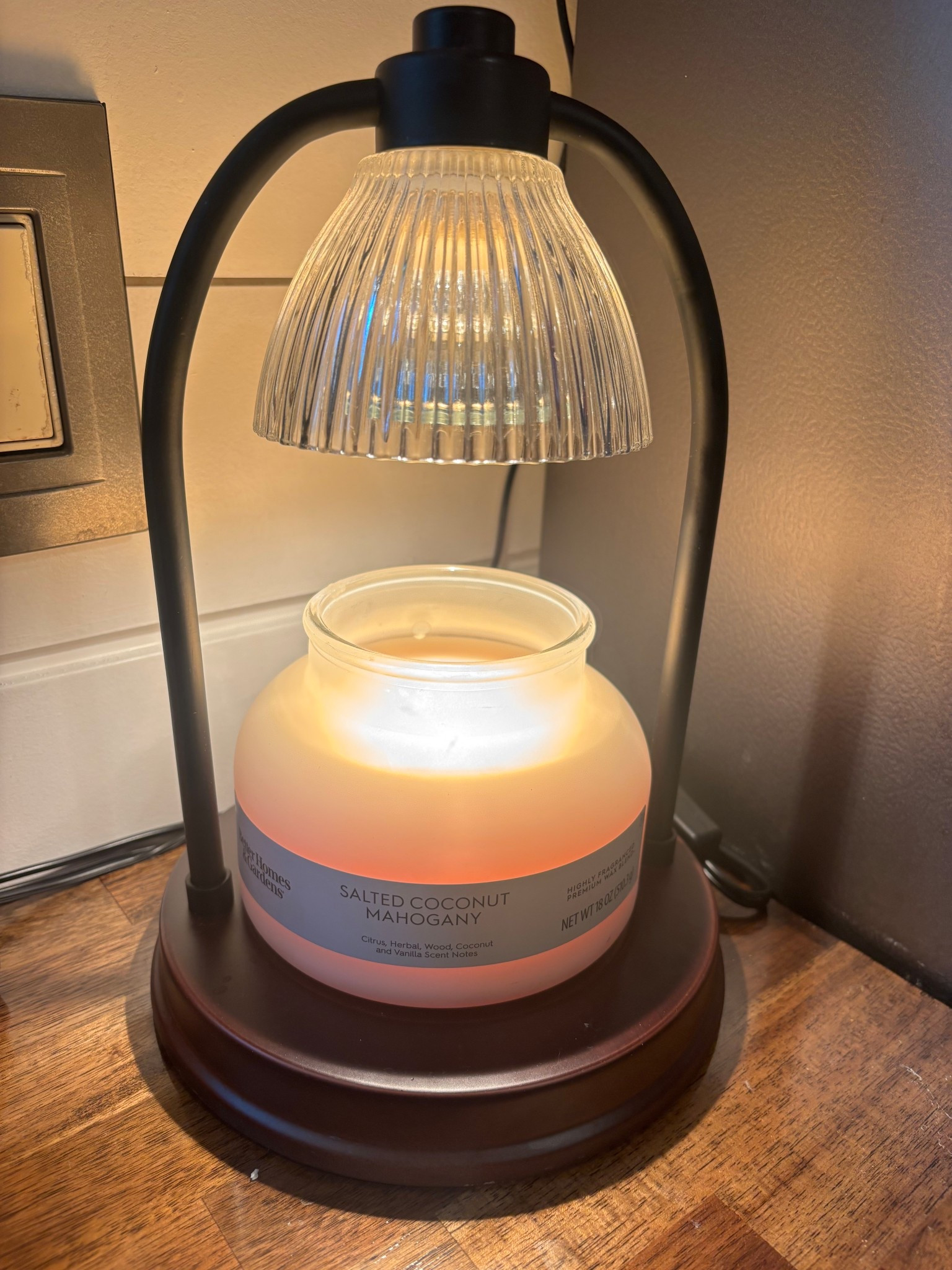 This candle and warmer 10/10 

#LTKSeasonal #LTKFindsUnder50 #LTKHome