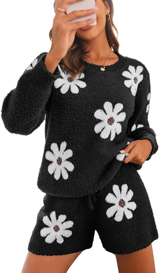Ekouaer Fuzzy Fleece Pajamas 2 Piece Warm Soft Lounge Set Long Sleeve Sweater Top and Shorts Loun... | Amazon (US)