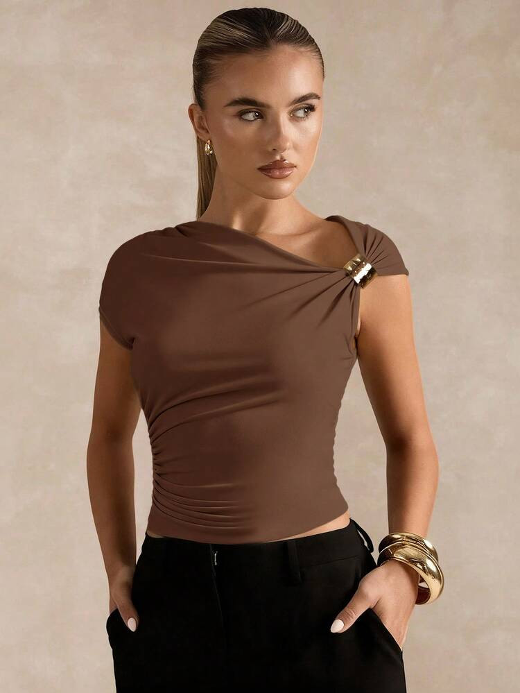 SHEIN BAE Women's Pleated Metal Decor Design Fashionable Versatile Daily Commute Short Sleeve T-Shirt | SHEIN