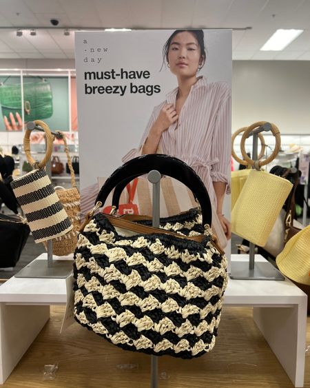 Such a chic affordable bag 

#LTKSeasonal #LTKitbag #LTKstyletip