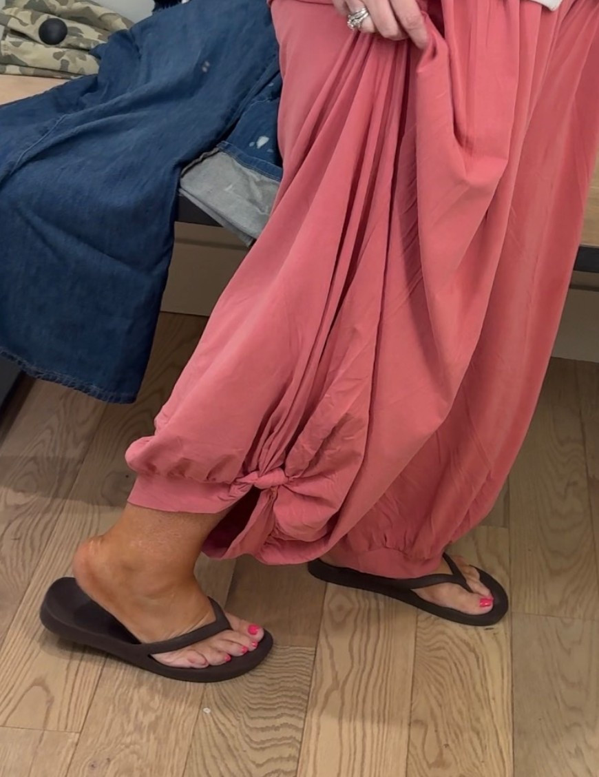 Super fun pants. Very oversized. You could size down one or even two. Lots of colors

#LTKootd #LTKmomlife #LTKgrwm