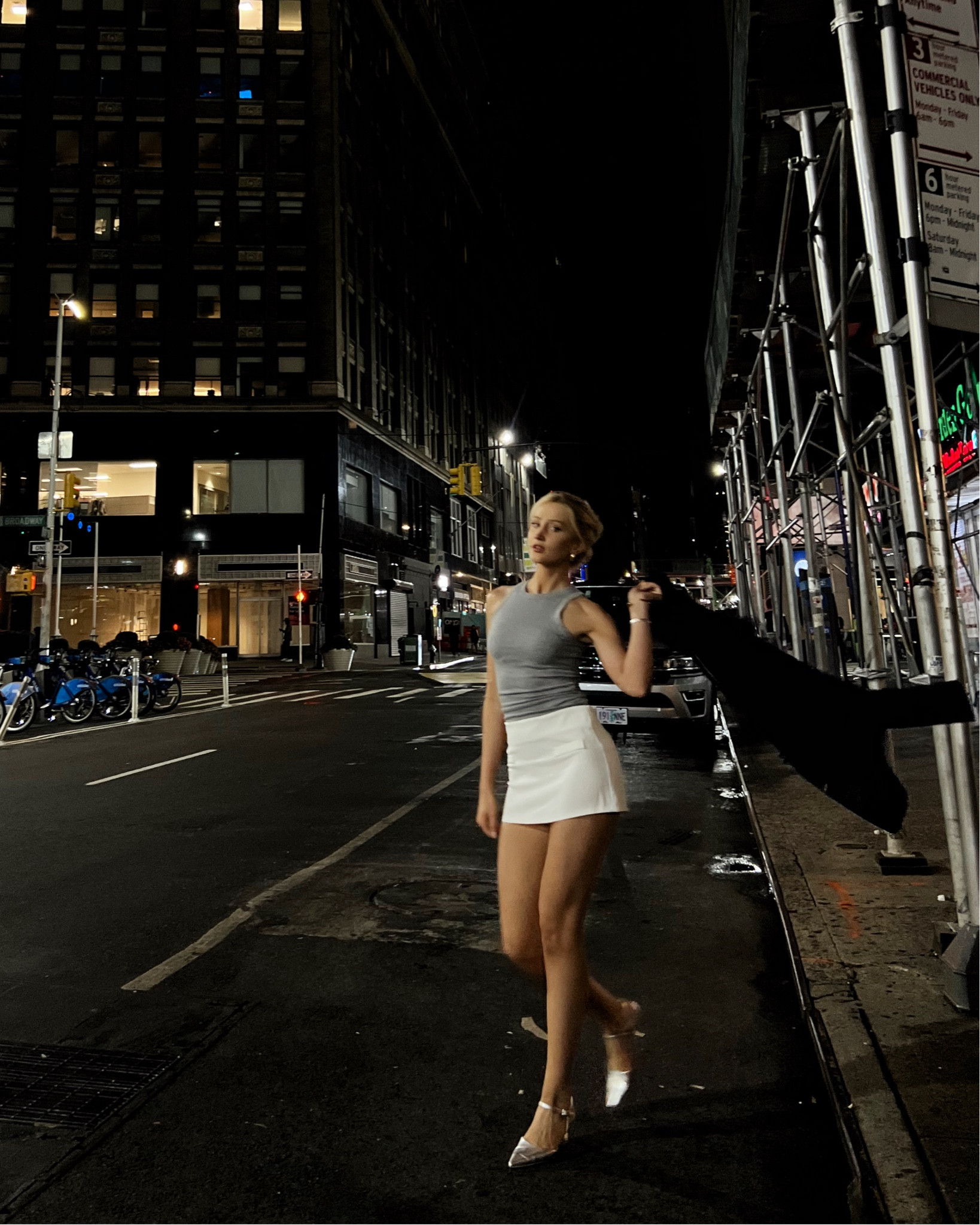 nyfw! muah!💋

navy blazer from my friend’s closet!!

#LTKParties #LTKStyleTip #LTKShoeCrush