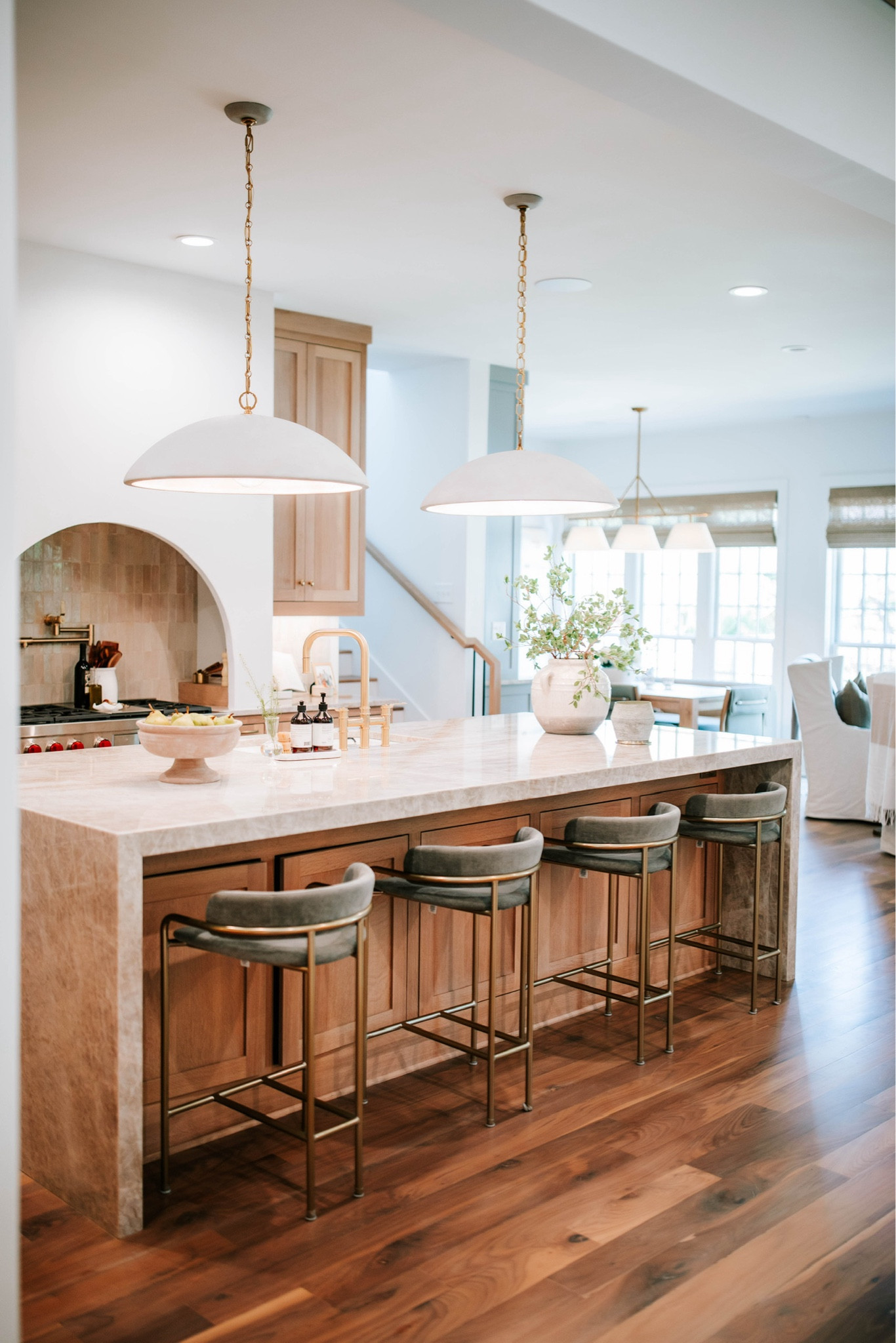 In love with our kitchen 😍



Loverly grey, kitchen design, kitchen finds, home decor, home finds 

#LTKHome