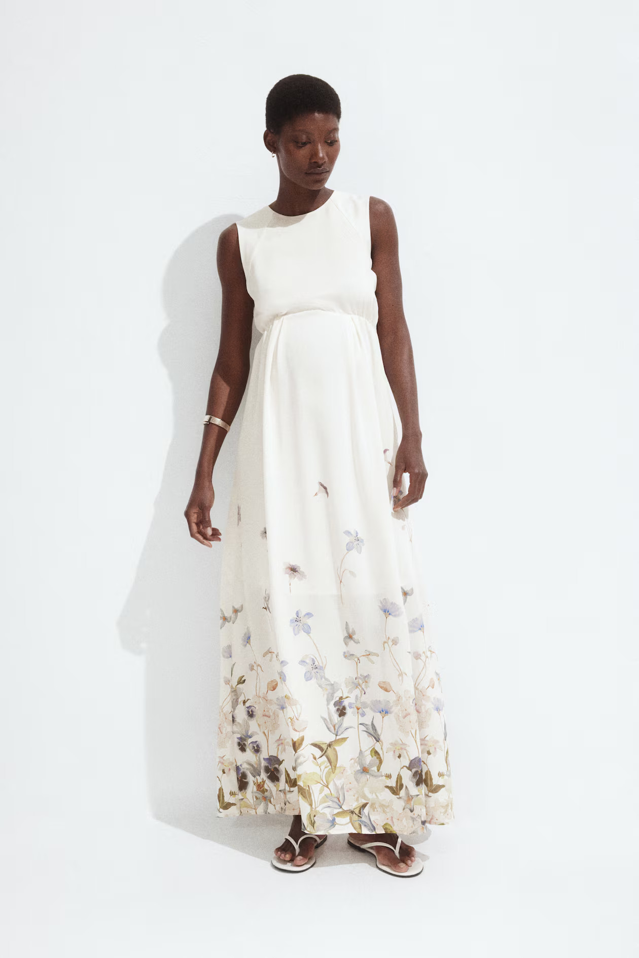 MAMA Langes Kleid mit Schleife | H&M (DE, AT, CH, NL, FI)