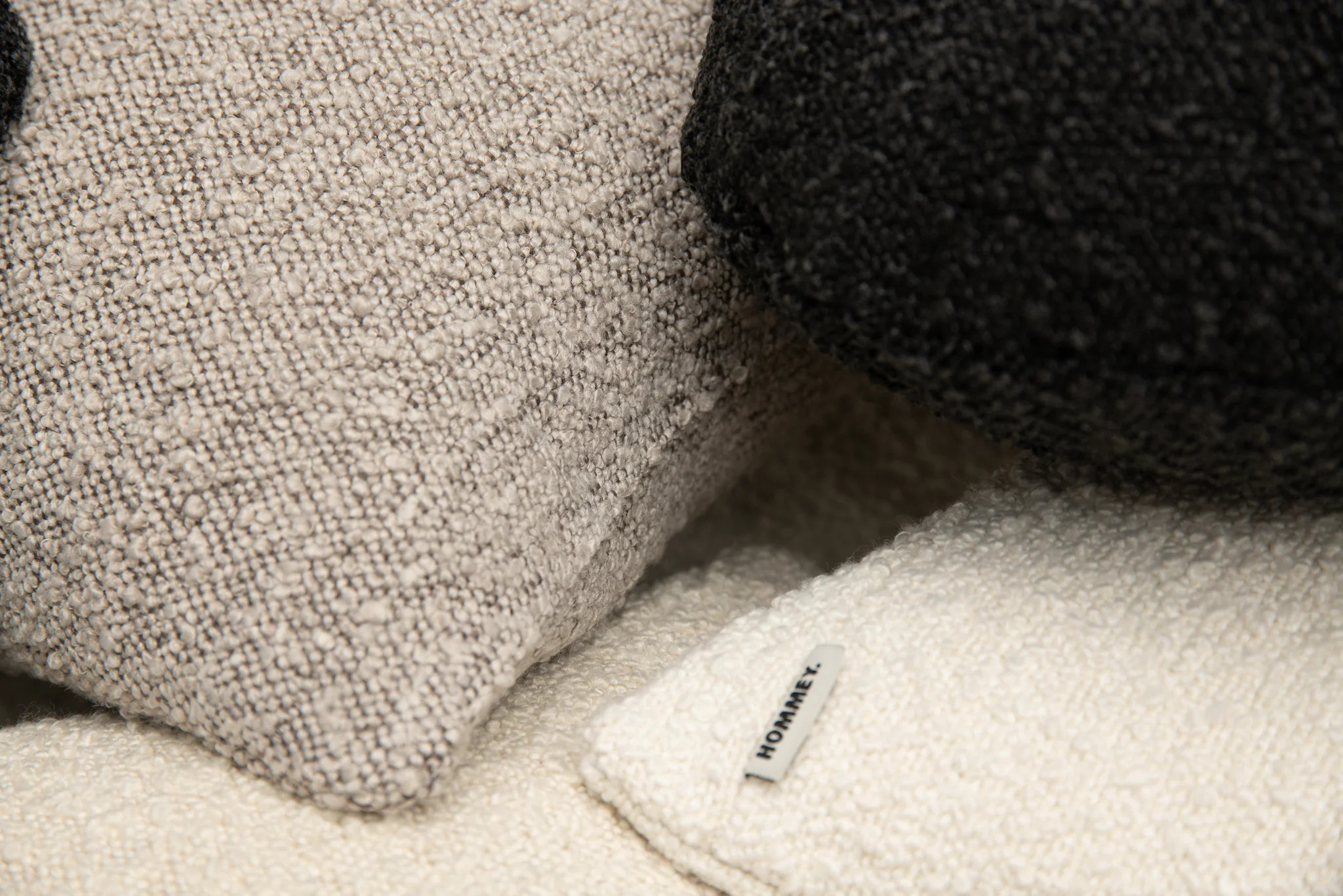 Cushion - Essential Boucle - Natural Cushion | Hommey