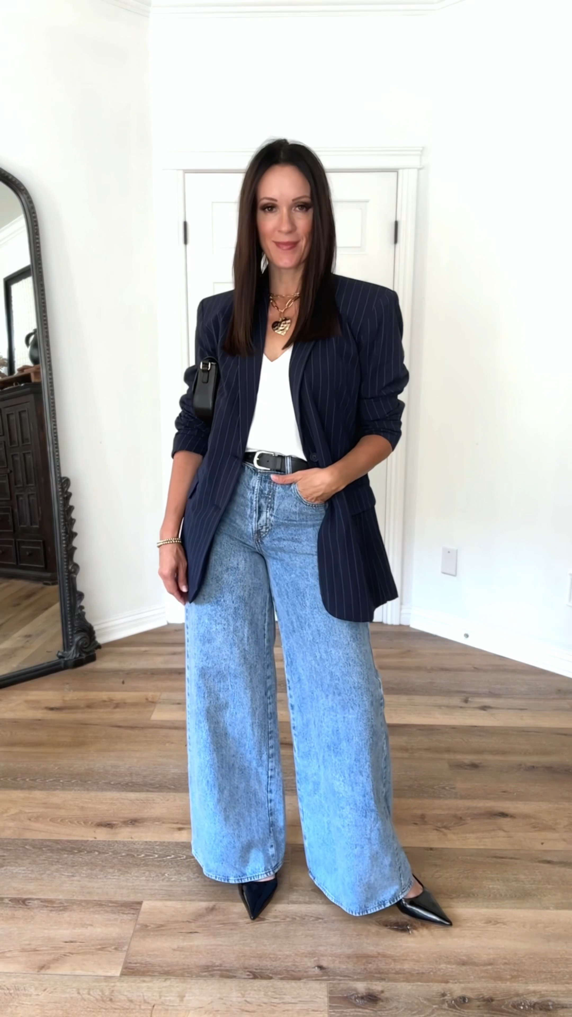 Get up and get dressed - date night edition! Loving this long-line blazer and wide-leg jeans combo from Target! Perfect for date night or elevated casual days. 

Sizing:
Blazer-oversized, small
Cami-medium
Jeans-wearing 6

casual outfit | elevated casual | pinstriped blazer 

#LTKStyleTip #LTKOver40 #LTKFindsUnder50