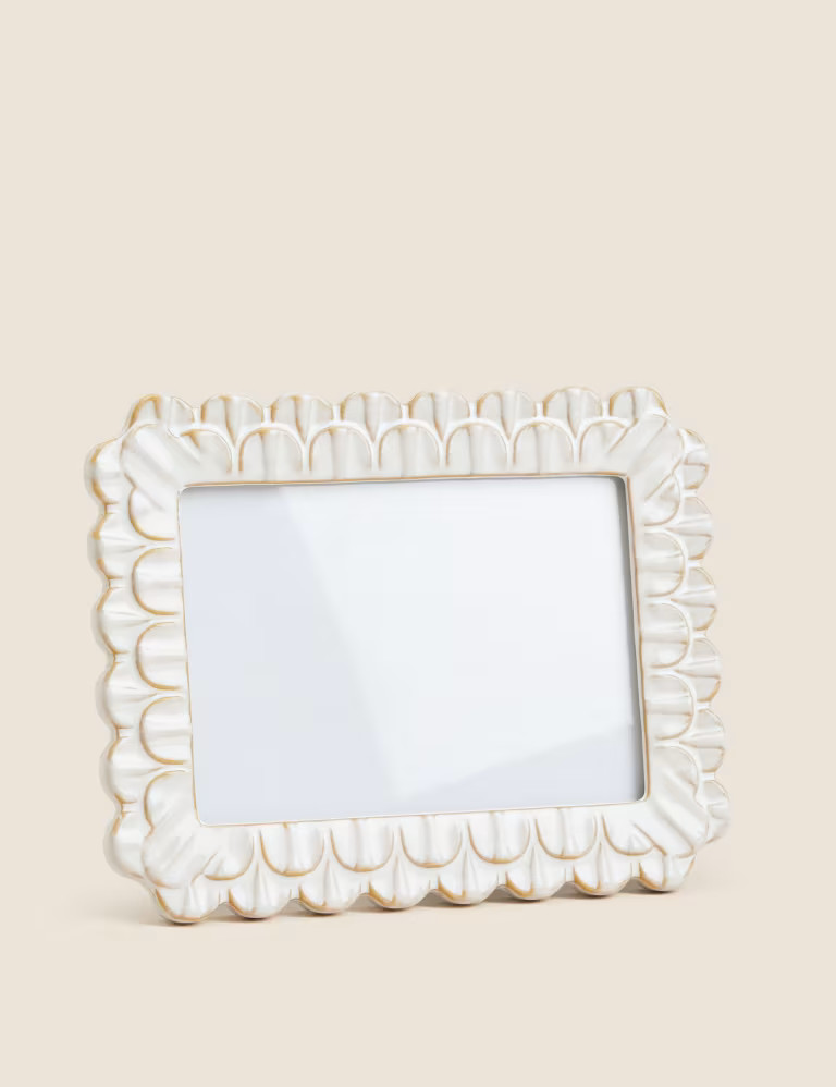 Ceramic Scallop Photo Frame 5x7 inch | Marks & Spencer (UK)