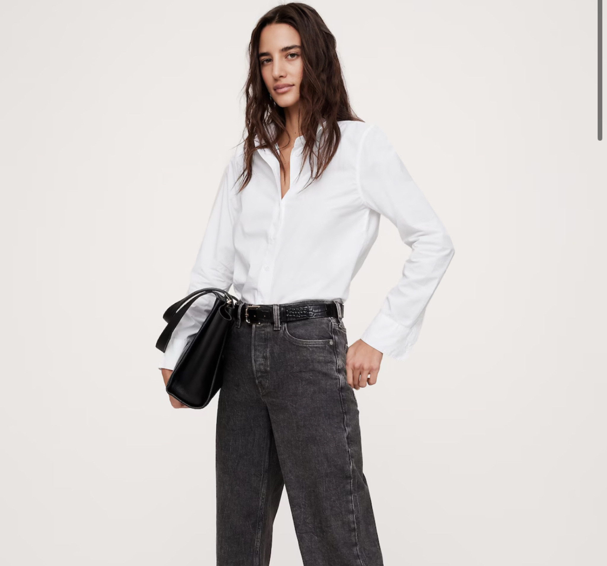 Literally the softest button down shirt 🤍

#LTKFindsUnder100 #LTKMostLoved #LTKWorkwear