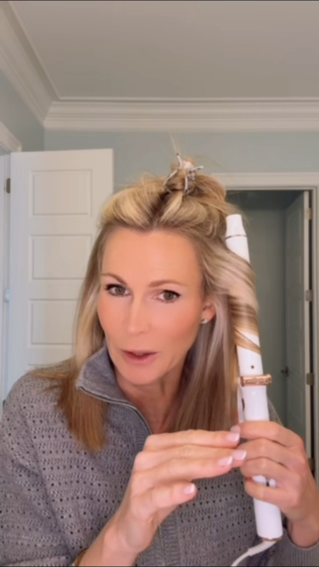 Wavy hair tutorial 

#LTKselfcare #LTKmomlife #LTKmorningroutine