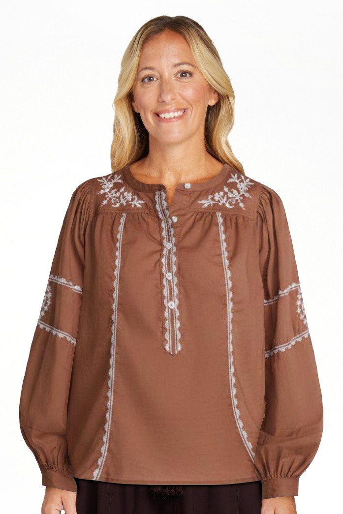 Scenario Women's and Women's Plus Embroidered Top with Long Sleeves, Sizes XS-4X | Walmart (US)