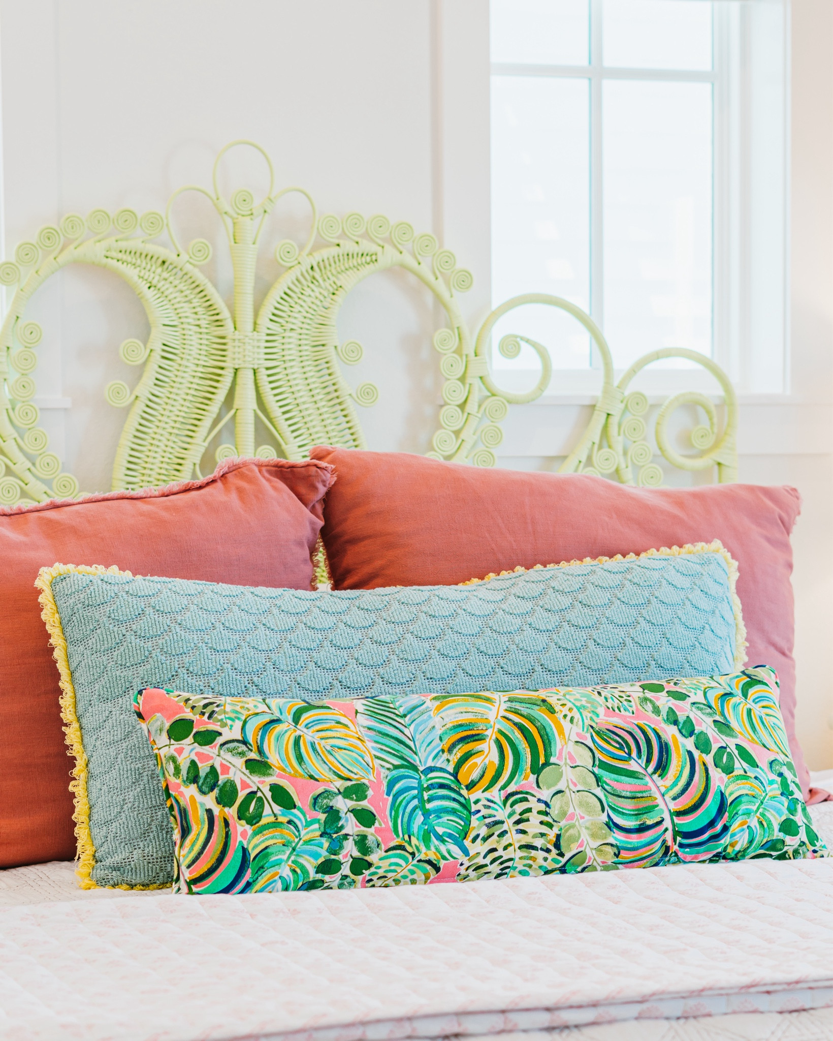 Welcome to Malibu Barbie—where bold meets beachy! 💛🌴

Click here for all links!
#cinnamonshore #cfdesigns #corpuschristi #portaransas #InteriorDesign #HomeDecor #DesignInspo #HomeStyling #DreamHome #BeachHouseDecor #CoastalLiving #SummerHouseVibes #LuxuryDecor #StyledByMe

#LTKHome #LTKTravel #LTKSeasonal