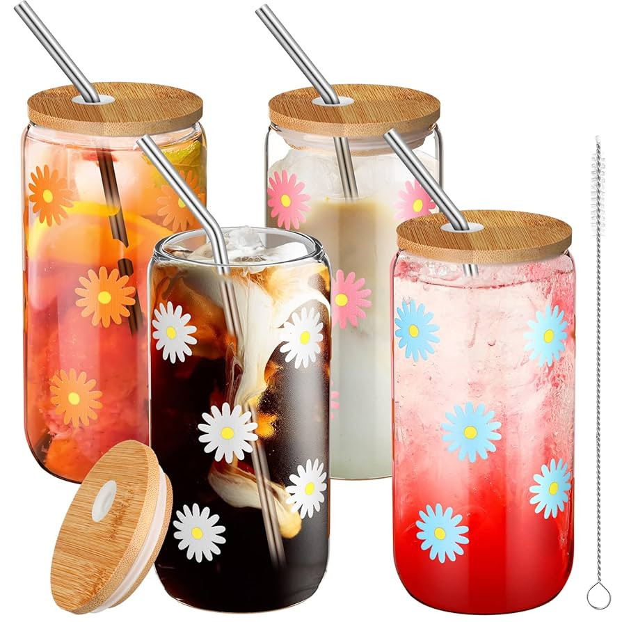 meekoo 4 Pieces Christmas Daisy Glass Cup with Bamboo Lids and Straws 16 oz Beer Can Shaped Drink... | Amazon (US)
