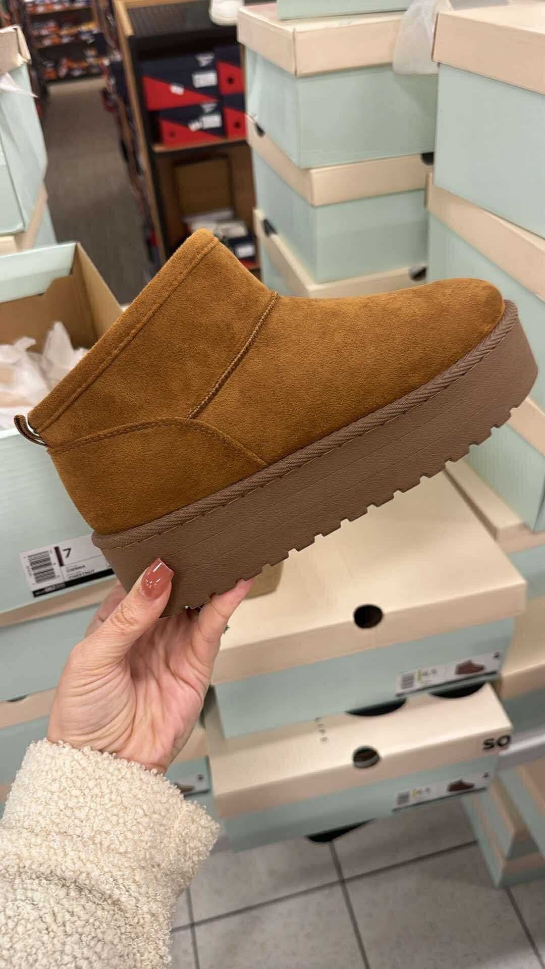 $12.74 black Friday deal! Lots of boots available 


Kohls finds
Winter boots
Black Friday deals 

#LTKGiftGuide #LTKCyberWeek #LTKootd