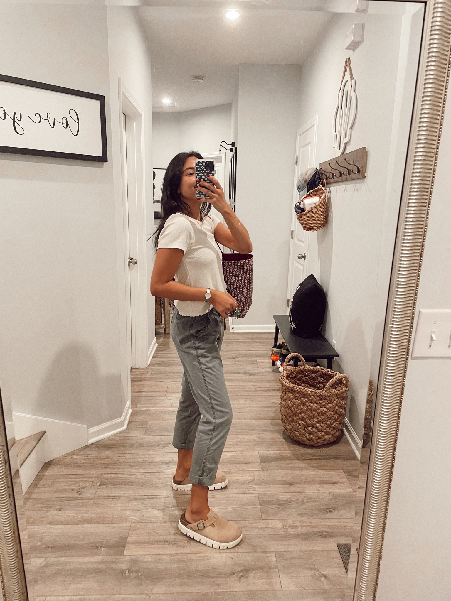 comfortable friday outfit

#LTKstyletip #LTKfindsunder50 #LTKshoecrush