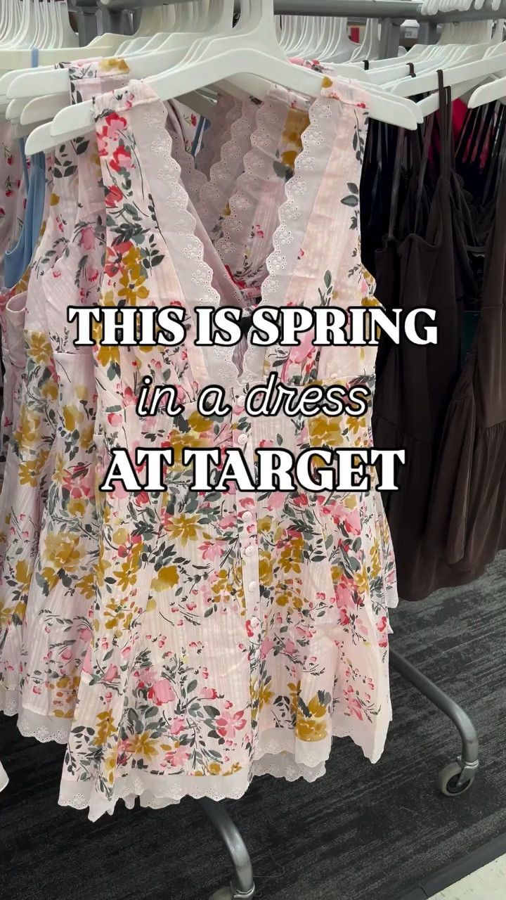 Follow + Say LOVE to shop 🌸

The prettiest floral spring dress at Target! Obsessed is an understatement 👏🏻 More colors linked!

#targetstyle #targetfashion #springstyle
