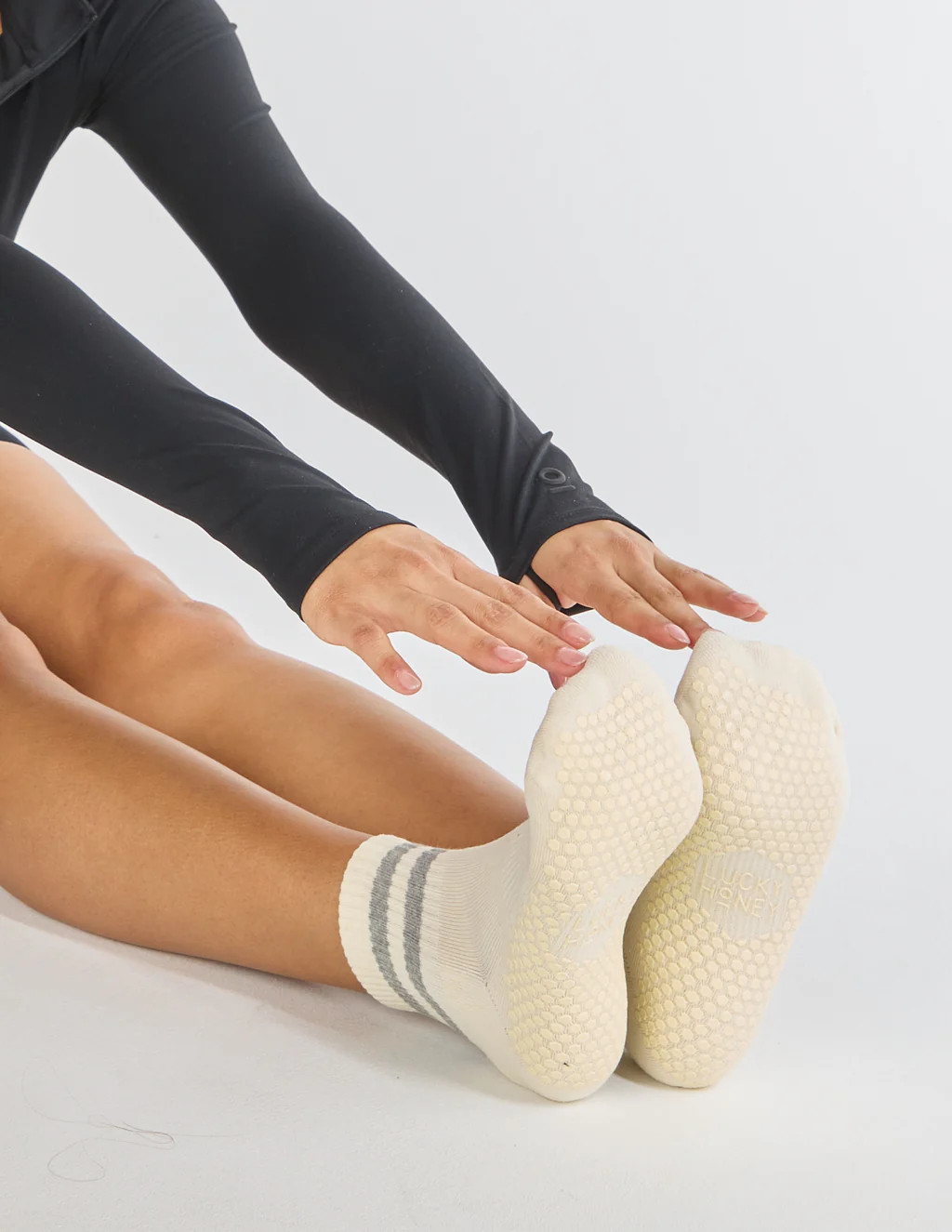 The Boyfriend Sock Off-White and Grey | LUCKY HONEY