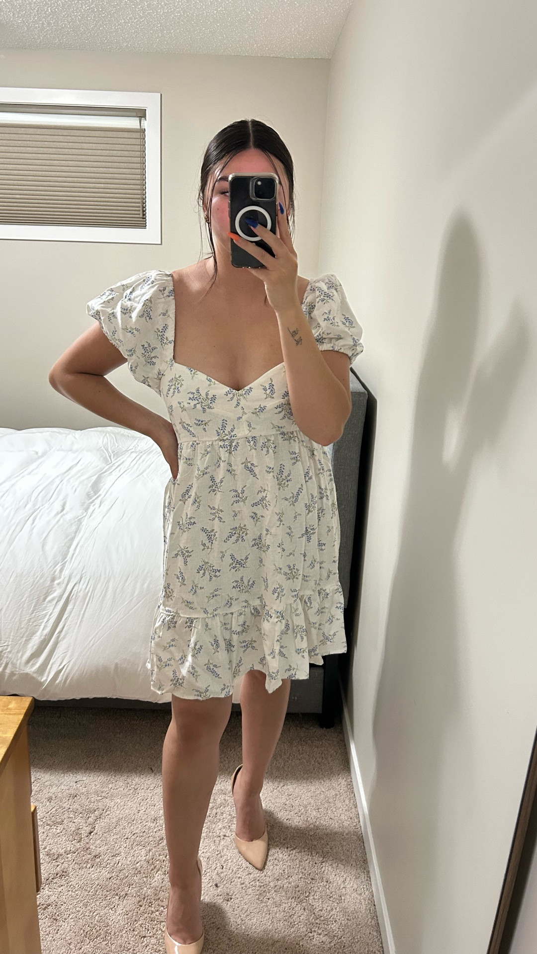 Such a beautiful mini sundress 

#LTKstyletip #LTKsummer #LTKdresses