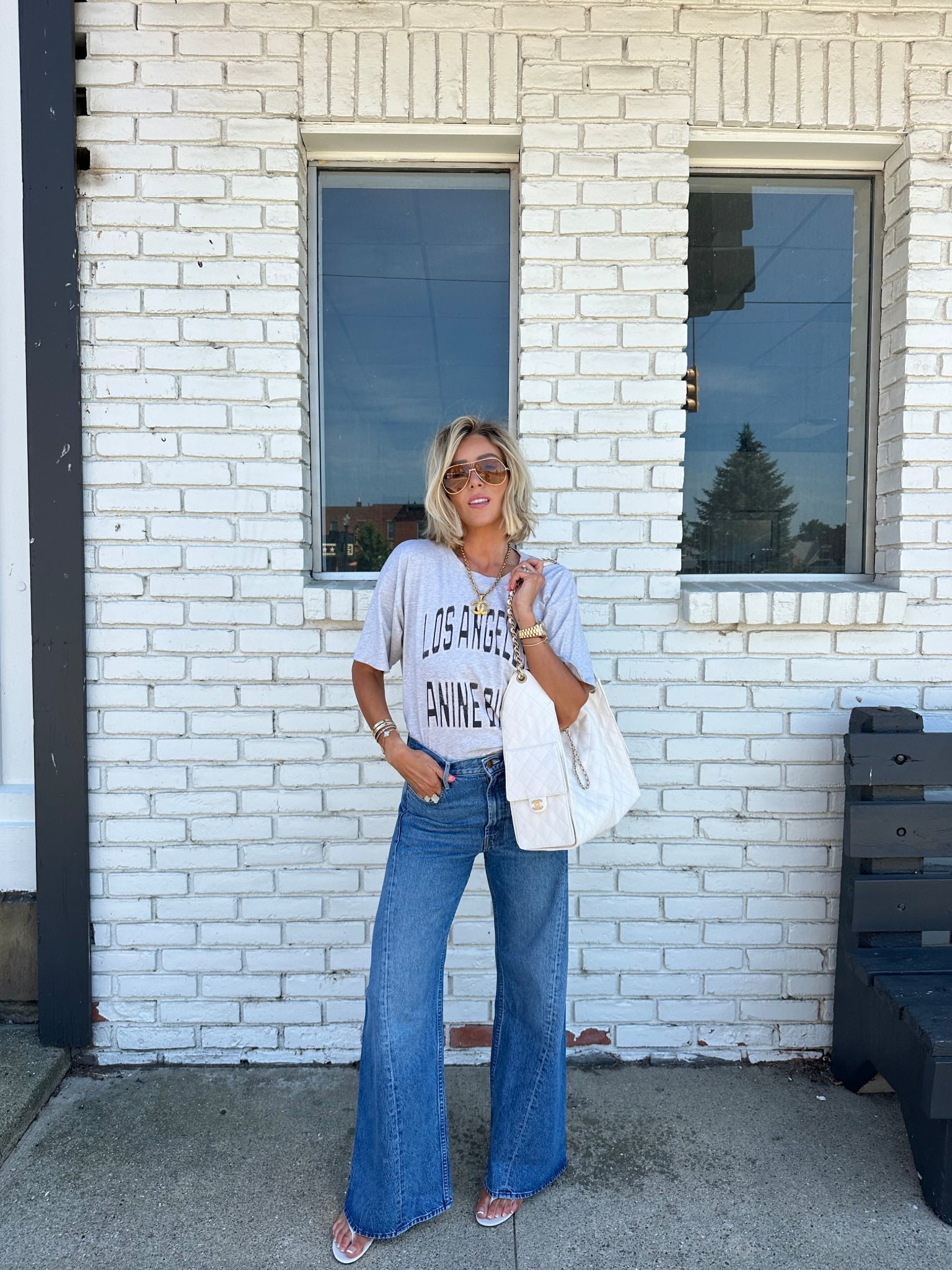 20% off my favorite denim today only with code: “happy20” 🙌🙌🙌 I’m in a 27 for reference 