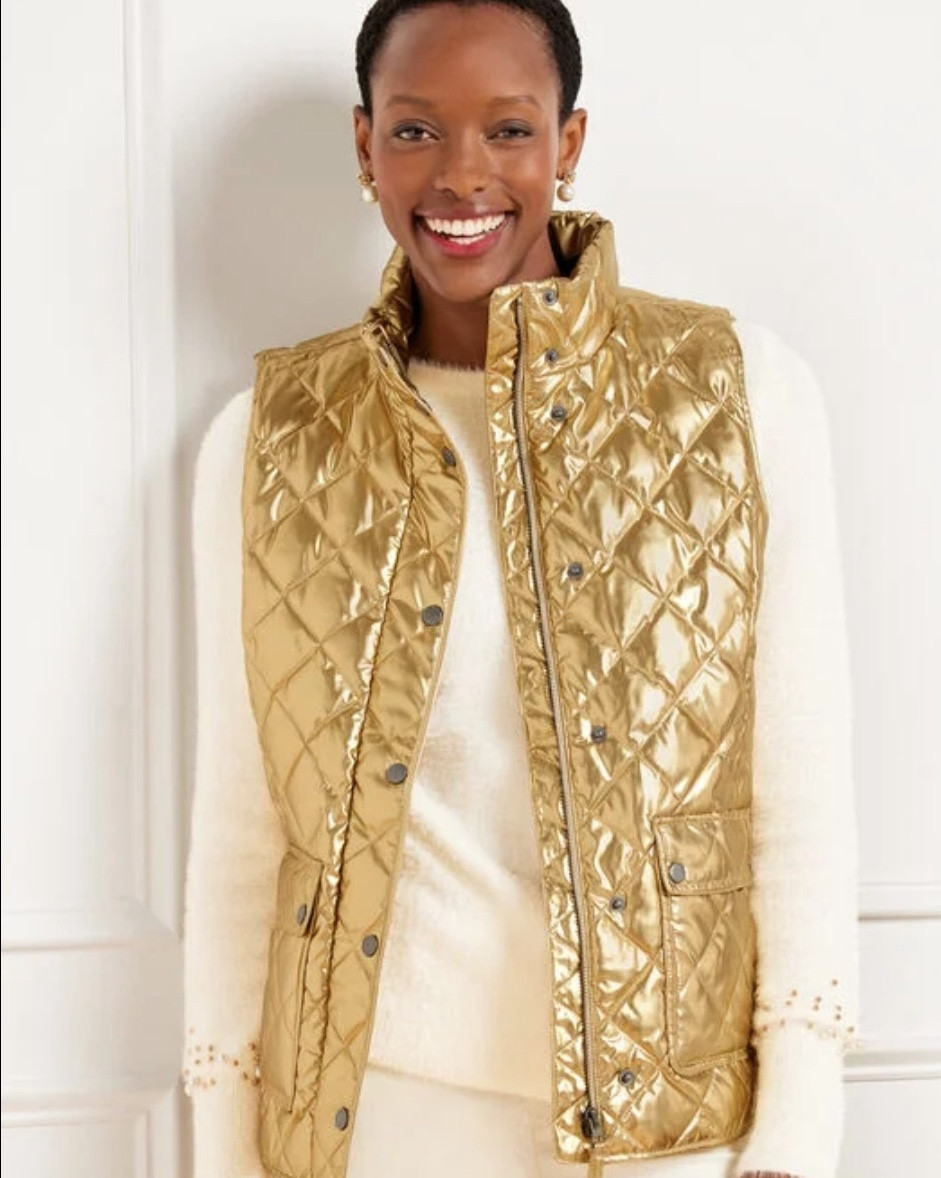 These cute metallic puffer vest so nice for Female in your life. 

#LTKActive #LTKCyberWeek #LTKGiftGuide