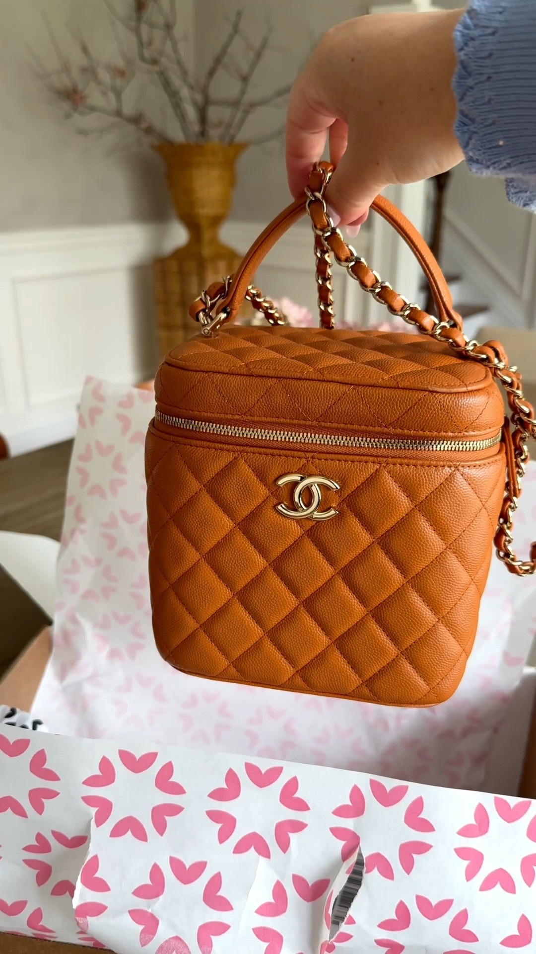 My bag for the month borrowed from Vivrelle! Use code: KARINALOPEZ for your first month 100% free. Would be a perfect Mother’s Day gift!

#LTKootd