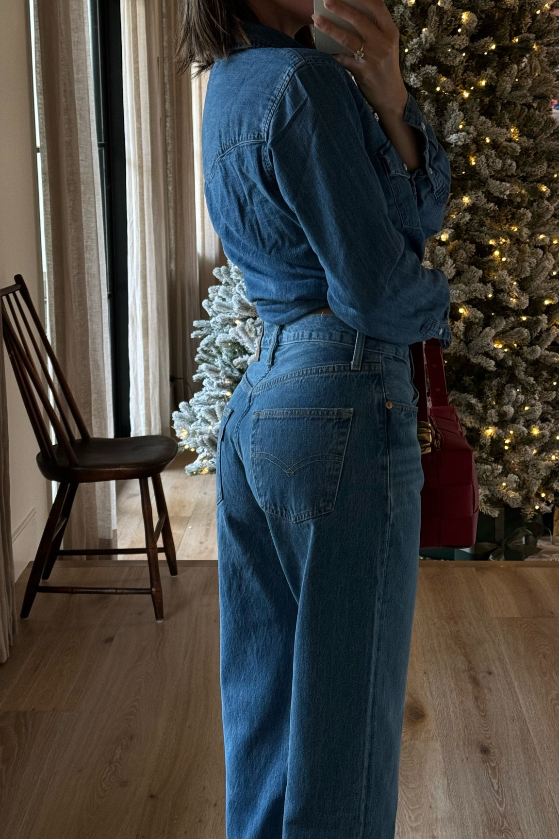 Flattering baggy jeans @levis #Levis #LevisLTKPartner