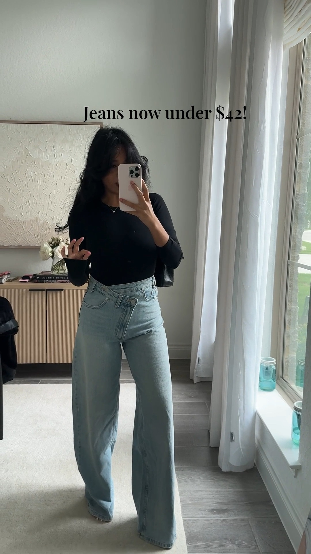 I shared these jeans from Zara earlier and they are now 40% off for Black Friday!! the fit is so good and I wear these so much!

Wearing size 2 in jeans they run true to size
Wearing small in body suit, if you are in between sizes, I recommend sizing up.

#LTKPetite #LTKFindsUnder50 #LTKCyberWeek