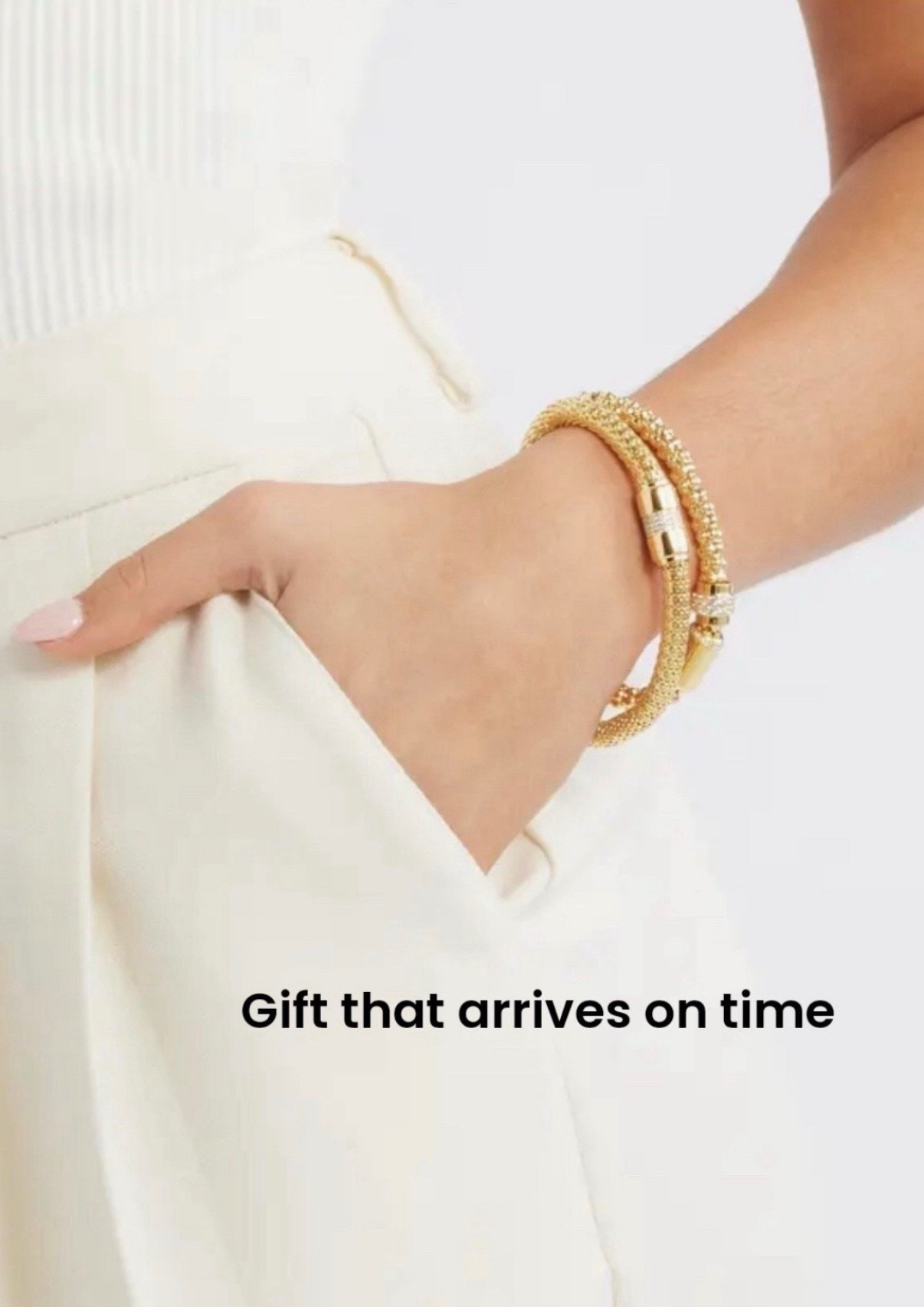 Gold bracelets 


#LTKGiftGuide #LTKFindsUnder100 #LTKHoliday