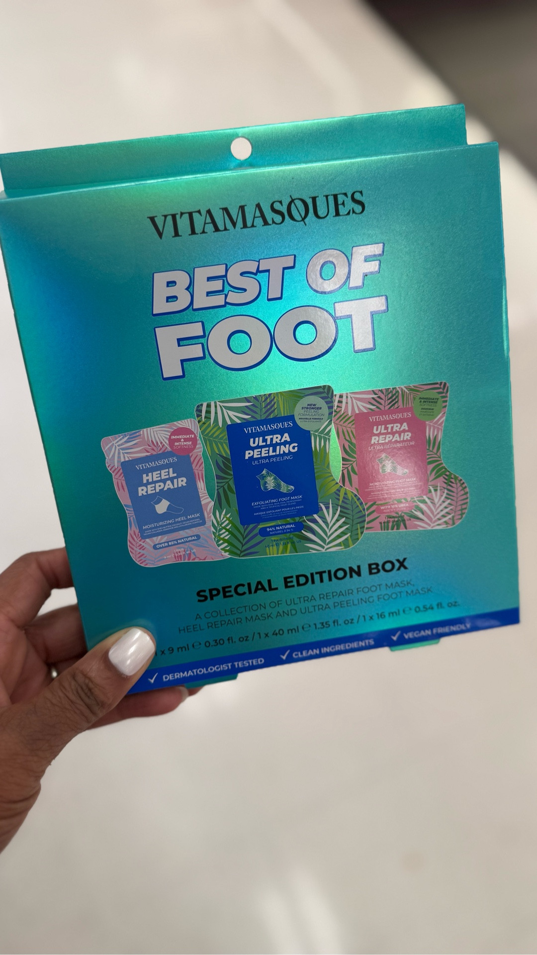 I’ve been finding some really good gifts at target for $10 or less. This foot mask set is under $10 too. 

#LTKGiftGuide #LTKselfcare