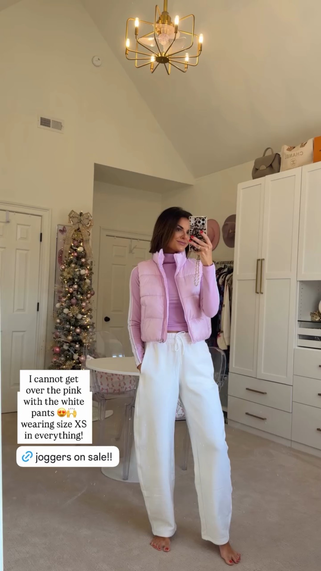 I cannot get over the pink with the white pants 😍🙌 

Wearing size XS in everything!

#LTKSeasonal #LTKSaleAlert #LTKHoliday