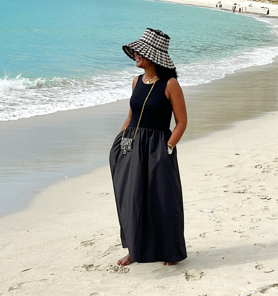 A perfect beach look 🌊.

#LTKU #LTKover40 #LTKtravel