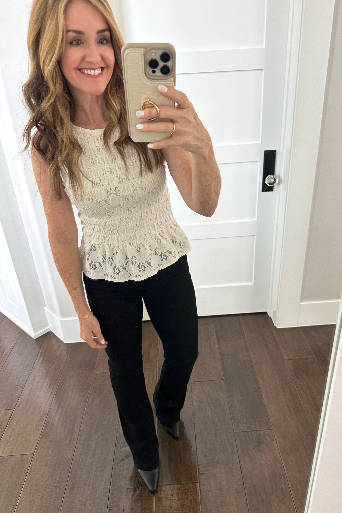 A cute top and jeans duo I bought during the Nordstrom sale! These are still in stock and on sale!

#LTKootd #LTKmomlife #LTKSaleAlert