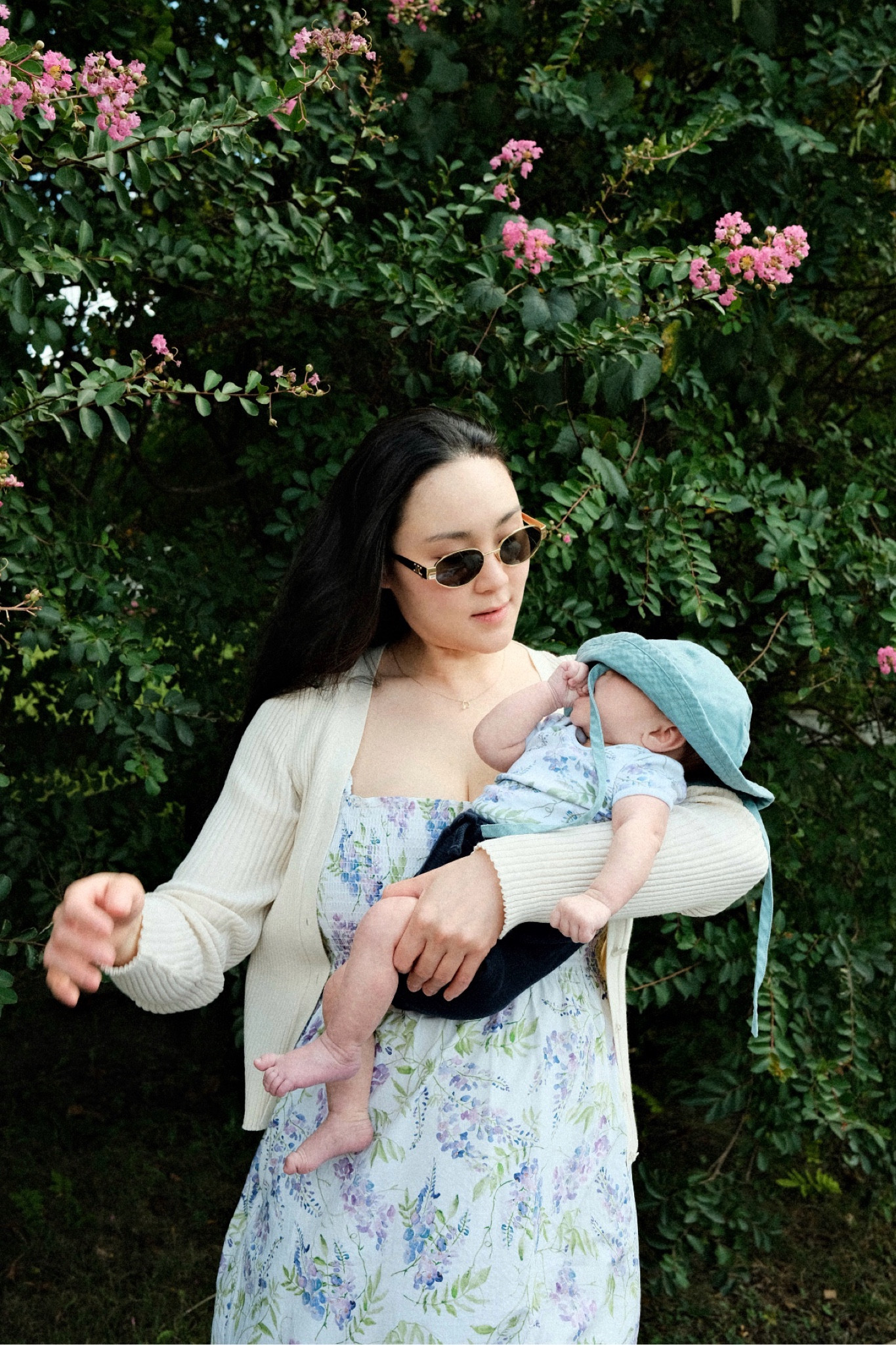 Finally met this precious baby boy🩷




Postpartum outfit, floral dress, baby outfit, mommy outfit, matching outfit, maxi dress



#LTKMidsize #LTKKids #LTKBaby