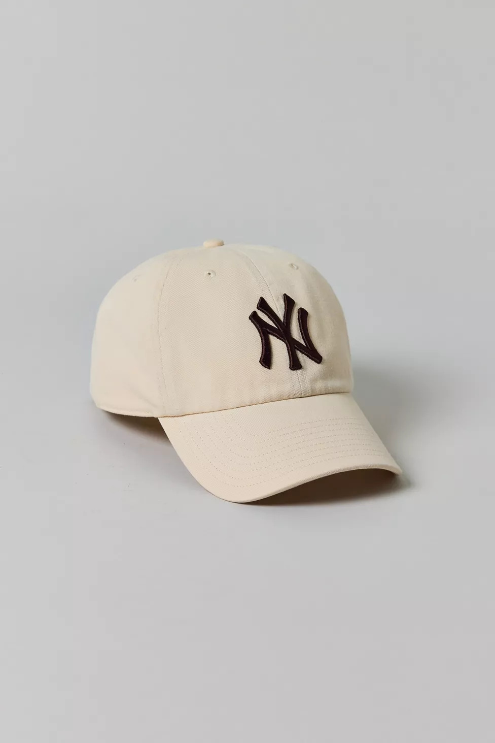 '47 Brand MLB New York Yankees Clean Up Hat | Urban Outfitters (US and RoW)