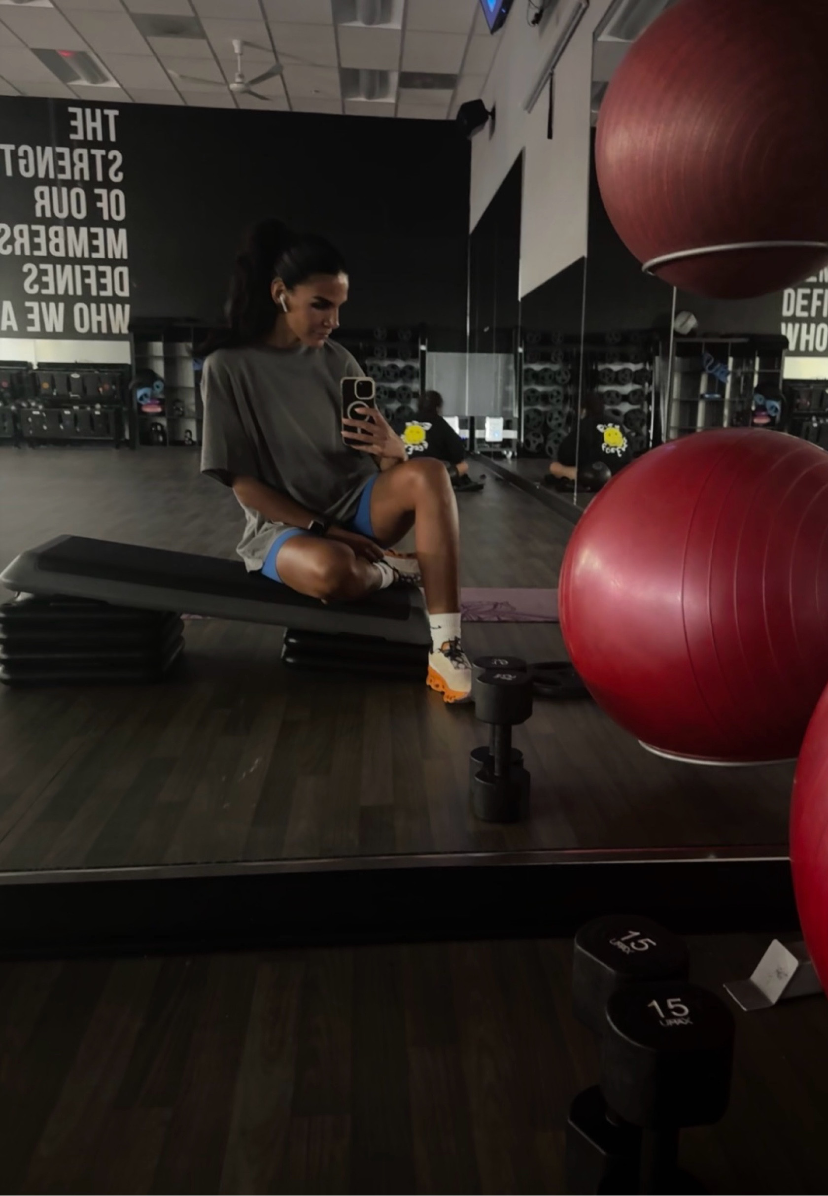 Gym

#LTKFitness #LTKActive #LTKFindsUnder50