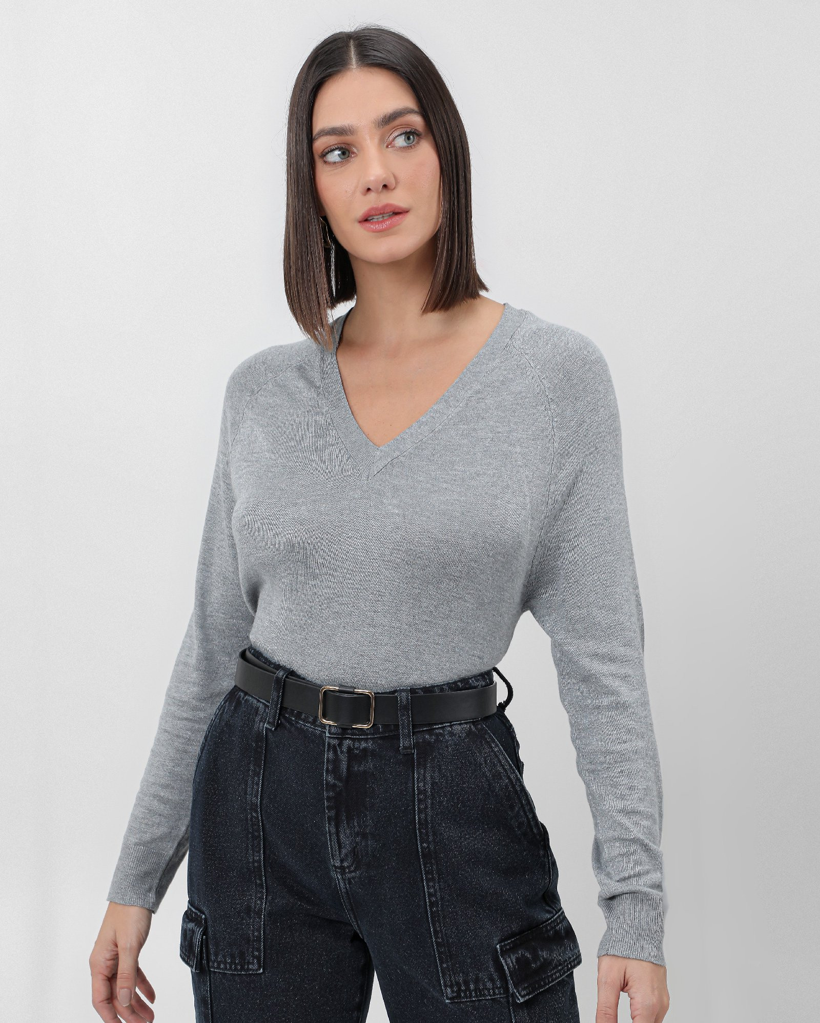 Suéter feminino amplo decote v - Cinza |  AK by Riachuelo | Riachuelo (BR)