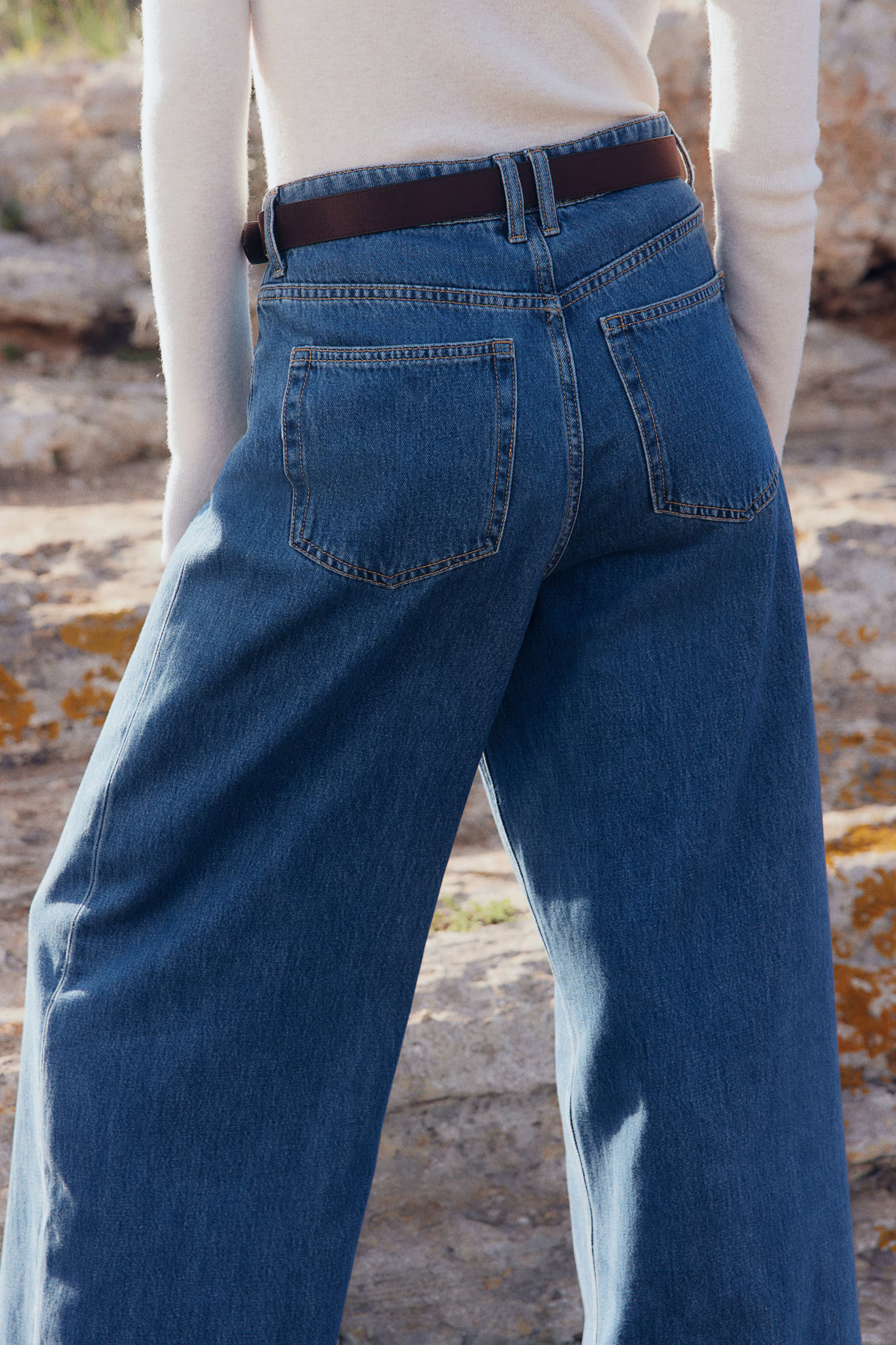 Wide High Jeans | H&M (US + CA)