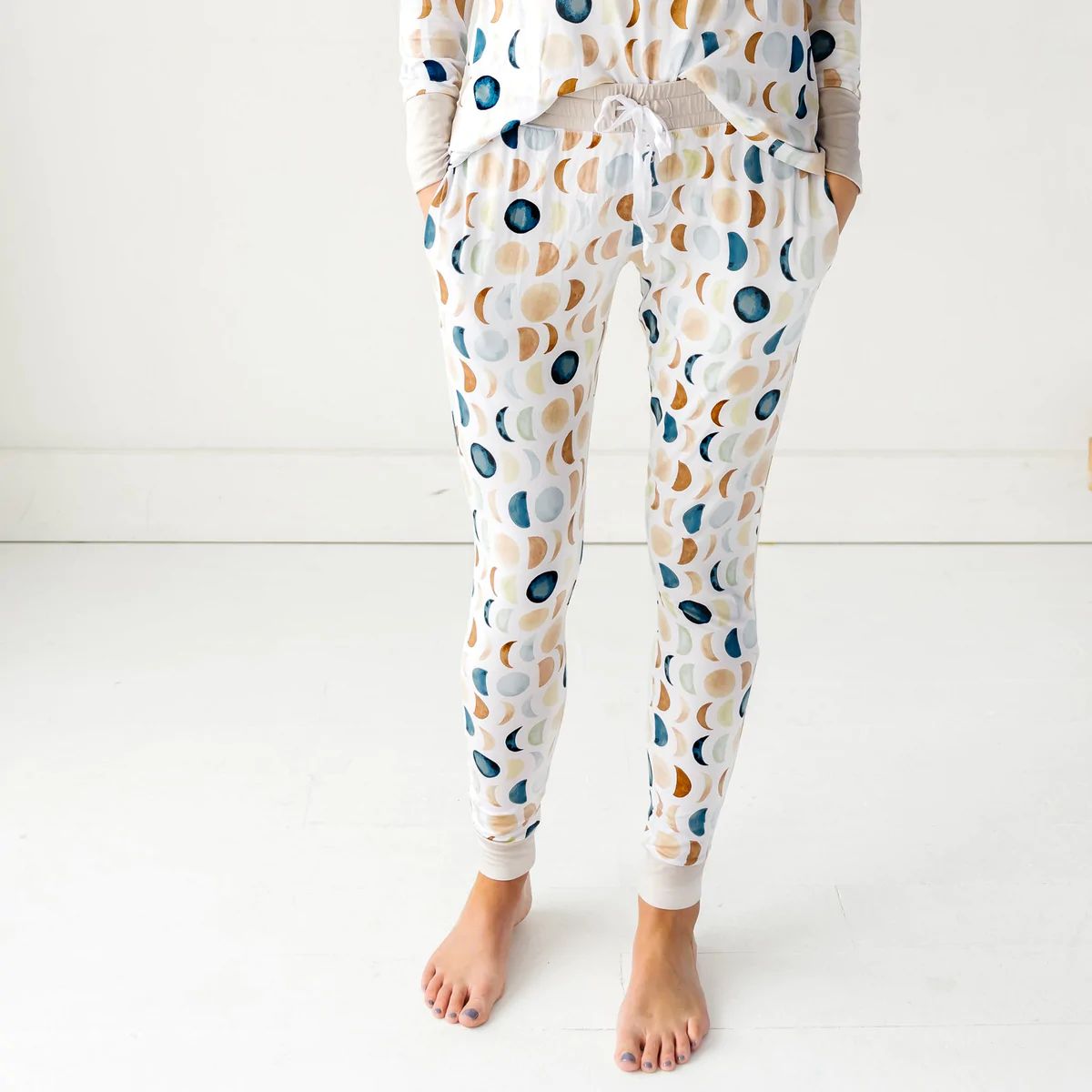 Luna Neutral Women's Bamboo Viscose Pajama Pants | Little Sleepies