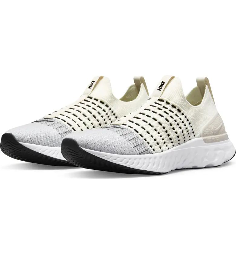 React Phantom Run Flyknit 2 Running Shoe | Nordstrom