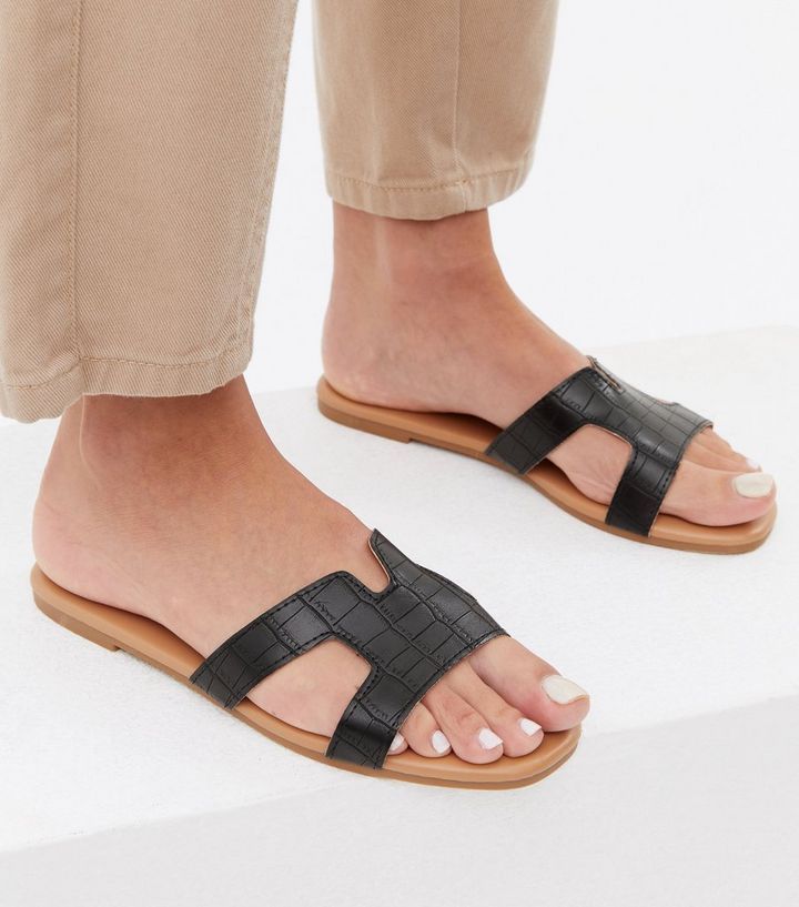 Black Faux Croc Cut Out Sliders
						
						Add to Saved Items
						Remove from Saved Items | New Look (UK)