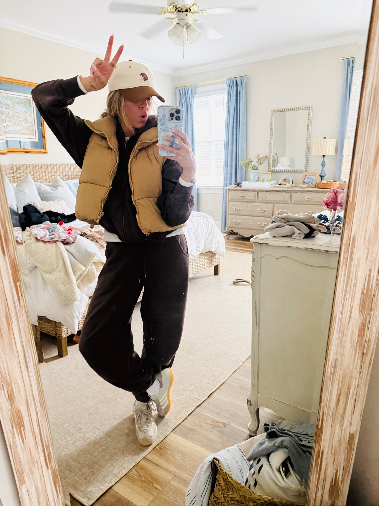 I love a cute comfy fit! I got this vest 4 years ago and wear it on repeat. I have it in 4 colors. My sweat pants and shirt are out of stock but I linked similar!🧸

#LTKSaleAlert #LTKOver40 #LTKmomlife