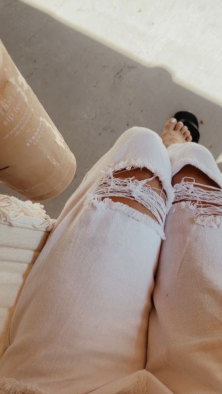 Summer  
White Jeans 
Sandals

#LTKGiftGuide #LTKtravel #LTKSeasonal