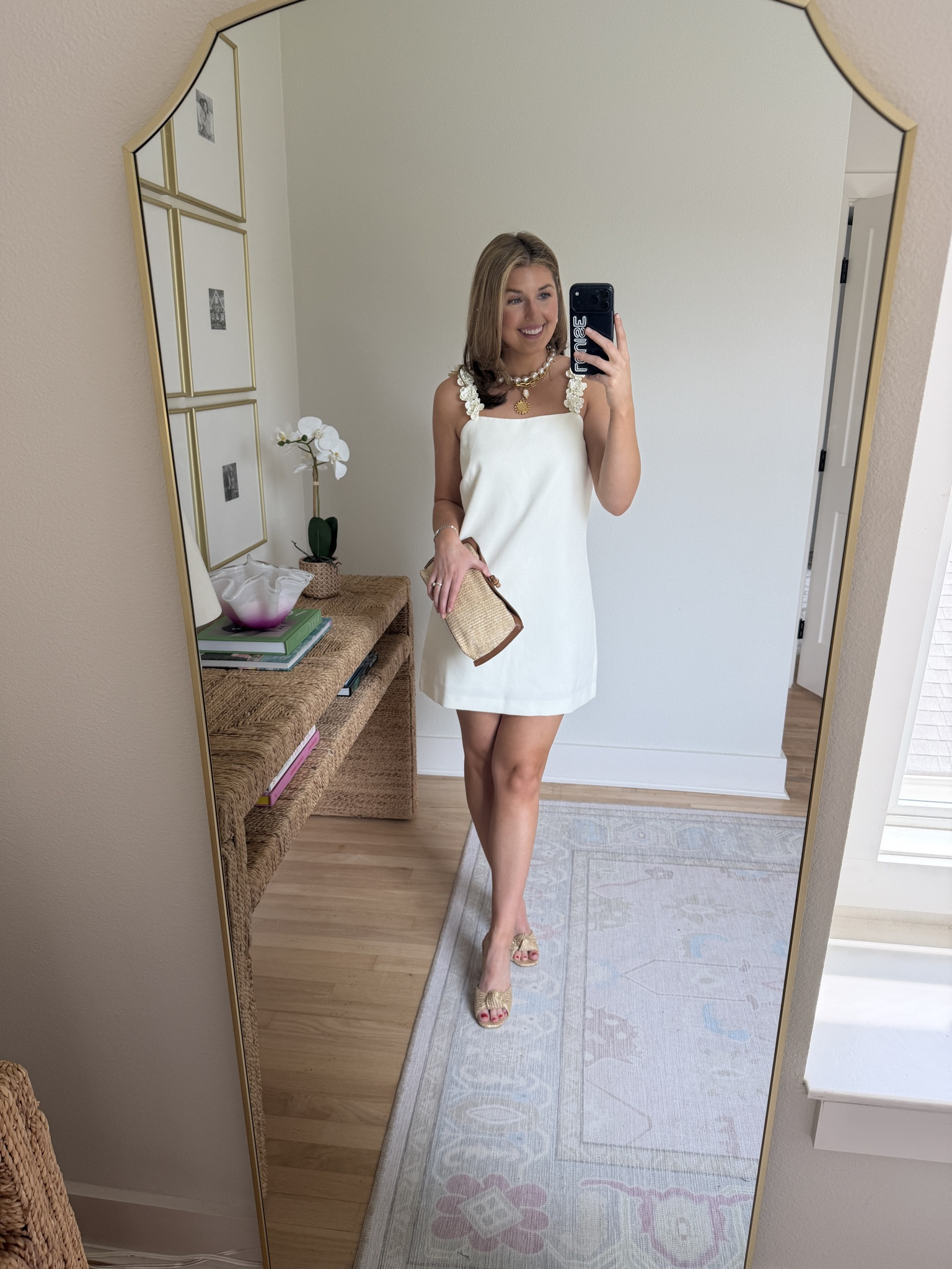 Cute lwd for summer! Wearing a S - runs generous!