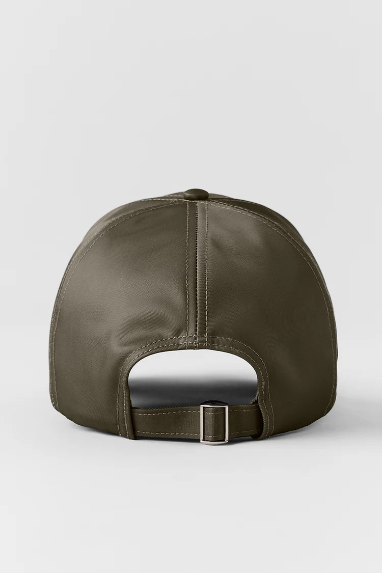Satin Off-Duty Cap | Alo Yoga (US)