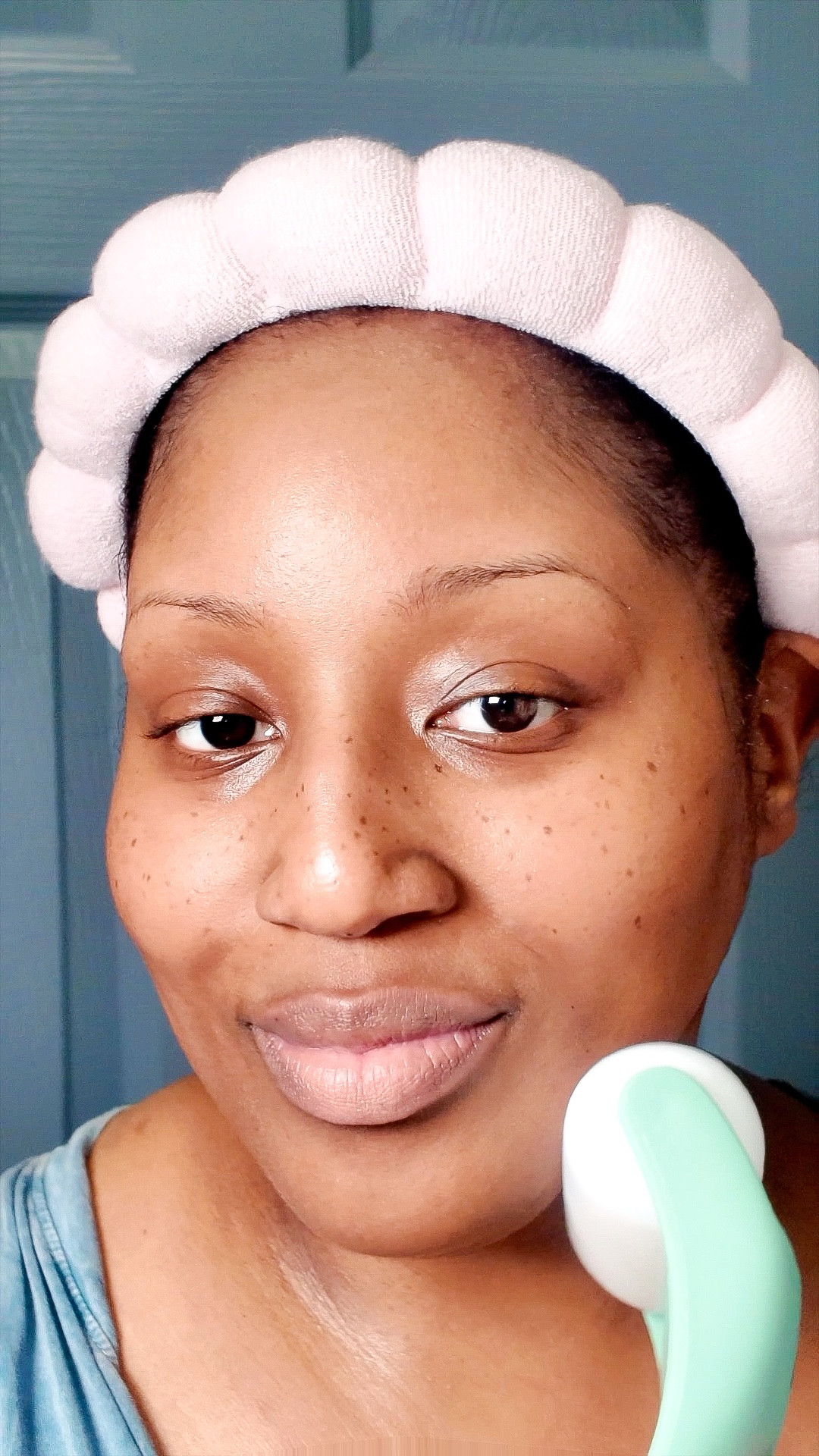 even when I’m not at 100%, the vision still moves 💭💋 
#InBetweenTheGlam #RealNotPerfect #CreatorLife

#LTKStyleTip #LTKU #LTKBeauty